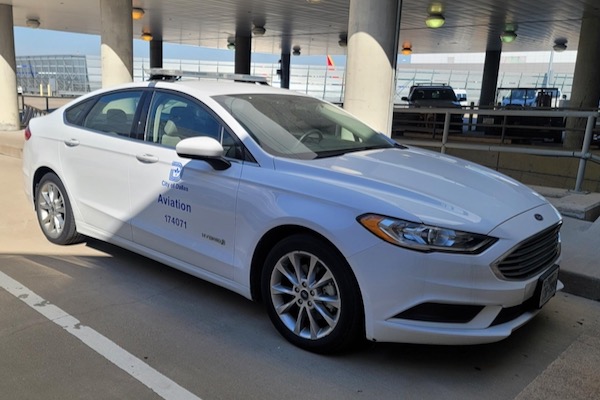 Electric fleet car at Dallas Love Field. Courtesy of DAL.