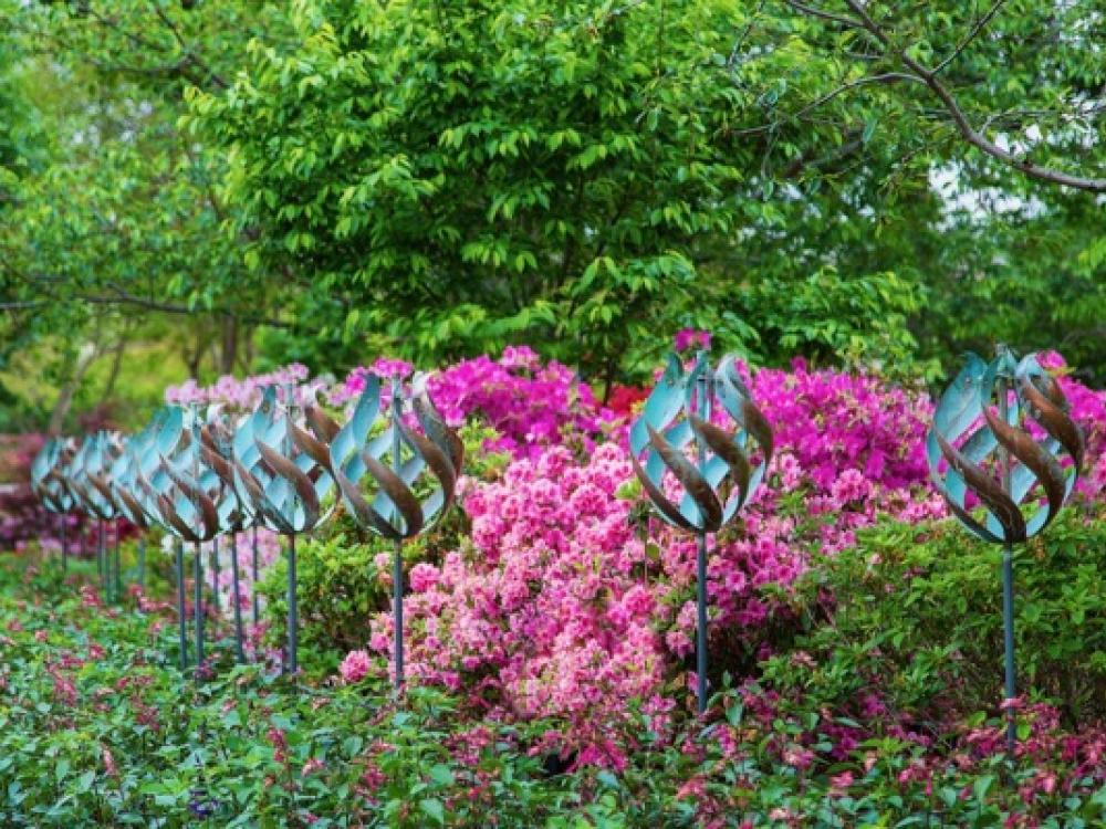 Fleur-de-Lis Wind Sculpture - Lyman Whitaker